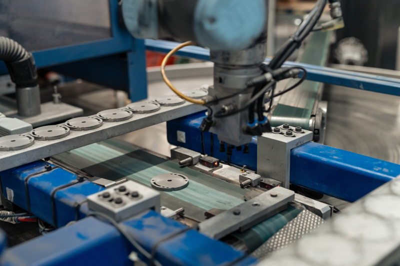 Sintex production of sintered components in stainless steel